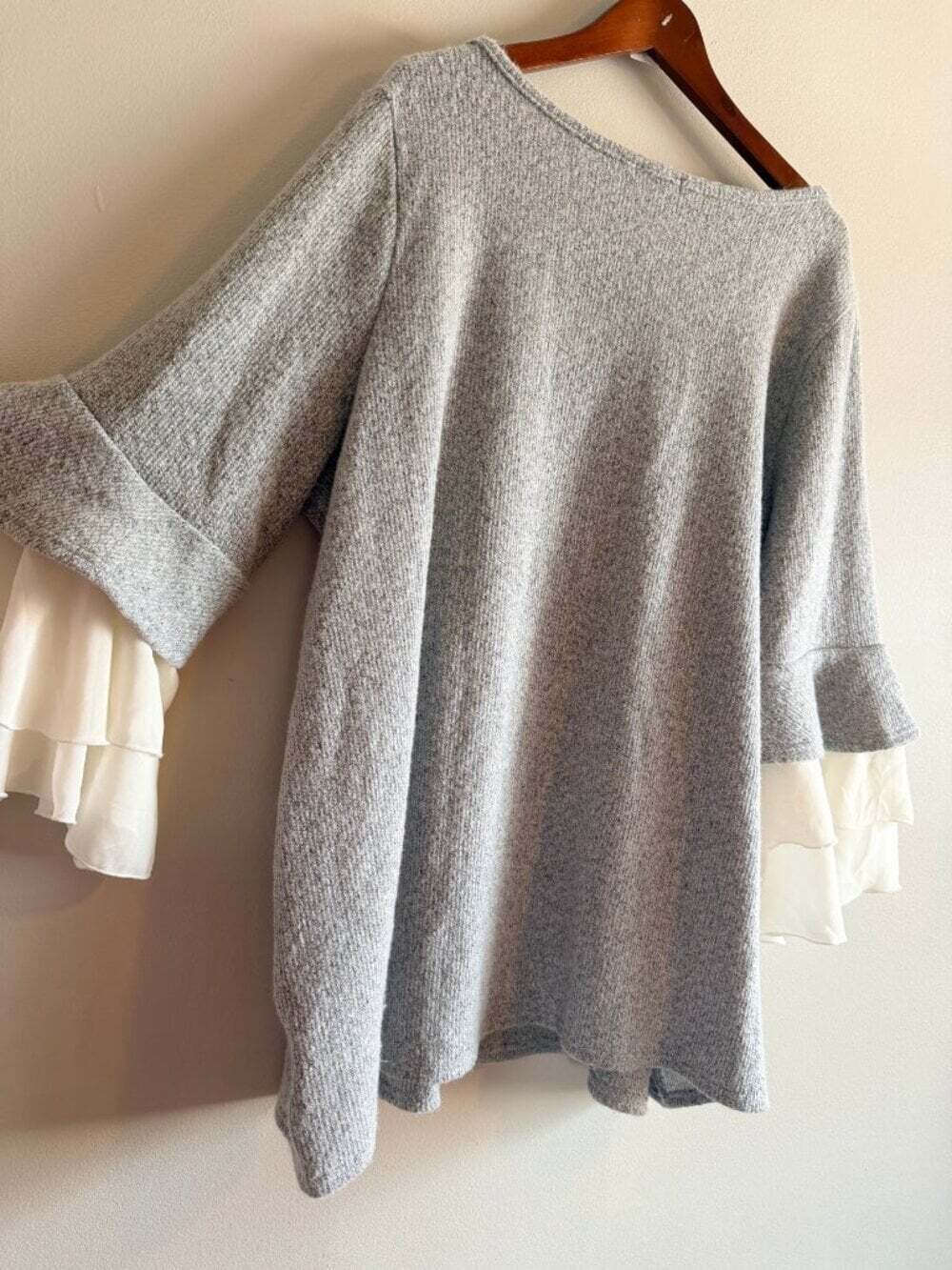 Nina Leonard 3X Grey Knit Sweater Boho Feminine White Chiffon Ruffle Sleeve - Picture 10 of 11